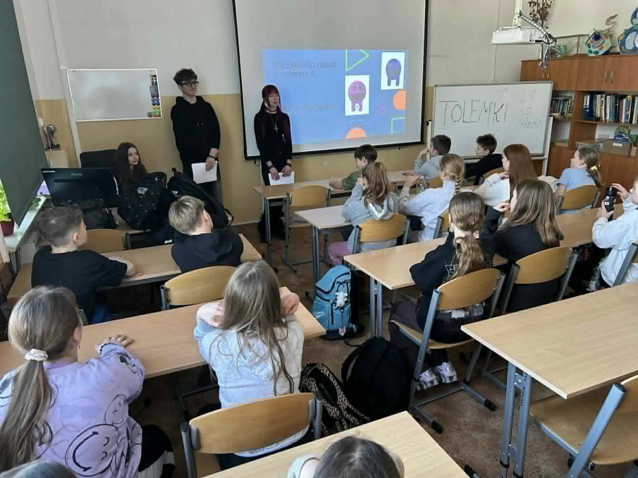 Szerzymy dobro, nie hejt!